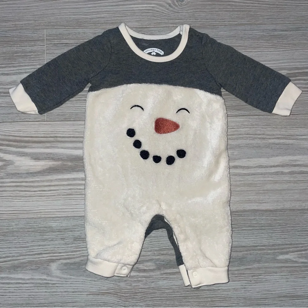 Holiday Time Baby Boys 0-3 Month One-Piece Outfit